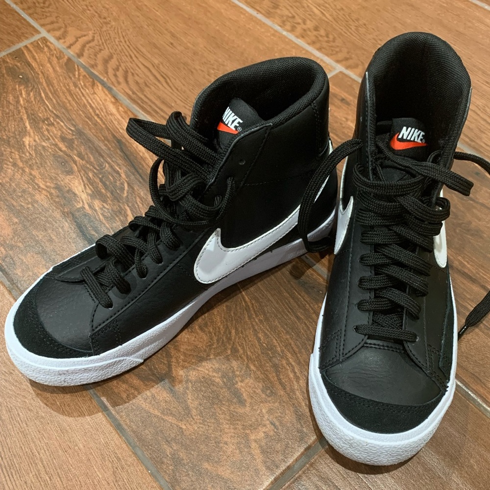 Nike blazer